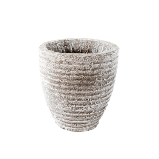 Ribbed planter