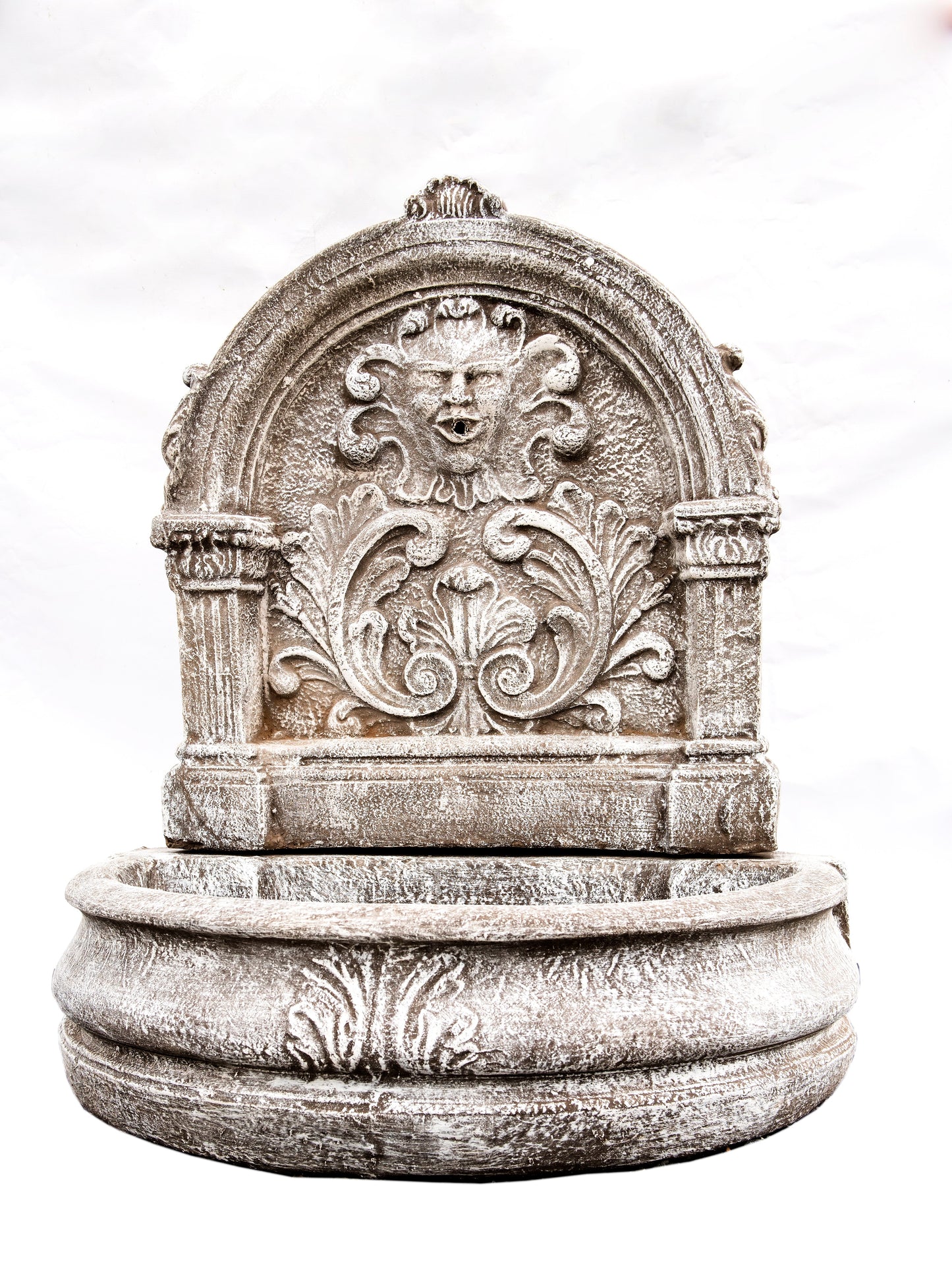 Half dam water feature