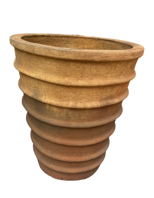 Duxbury planter