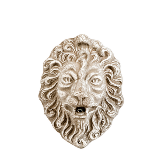 Lion head tuscan